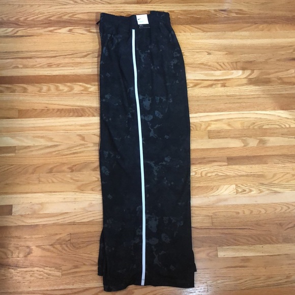 Nike NWT City Ready Dri-Fit Training Pants Sz XL - Picture 11 of 13